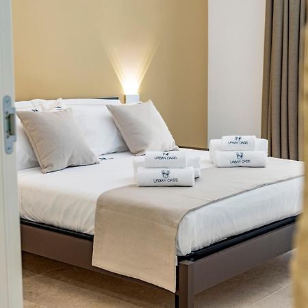 Urban Oasis Hotel Bari Bagian luar foto